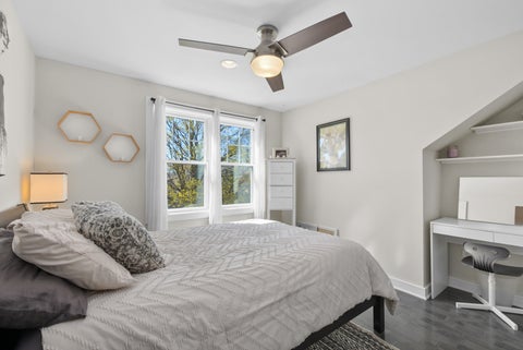 Tiny photo for 10459 S Troy Street, Chicago, IL 60655 (MLS # 12657807)
