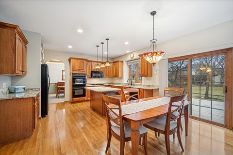 Tiny photo for 1101 King Edward Avenue, St. Charles, IL 60174 (MLS # 12571265)