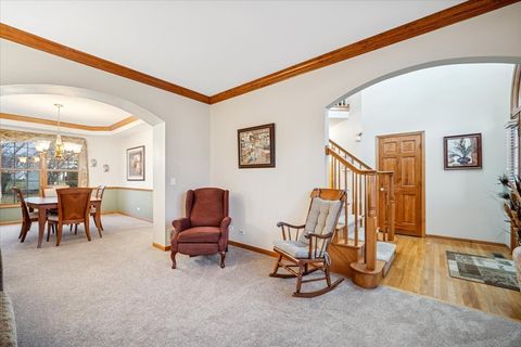 Tiny photo for 1101 King Edward Avenue, St. Charles, IL 60174 (MLS # 12571265)