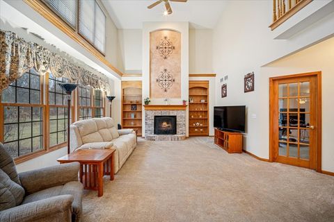 Tiny photo for 1101 King Edward Avenue, St. Charles, IL 60174 (MLS # 12571265)