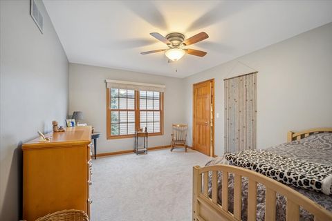 Tiny photo for 1101 King Edward Avenue, St. Charles, IL 60174 (MLS # 12571265)