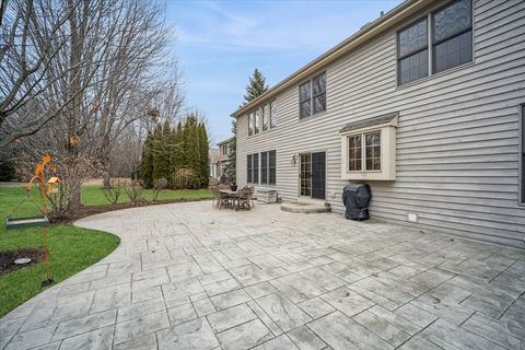 Tiny photo for 1101 King Edward Avenue, St. Charles, IL 60174 (MLS # 12571265)