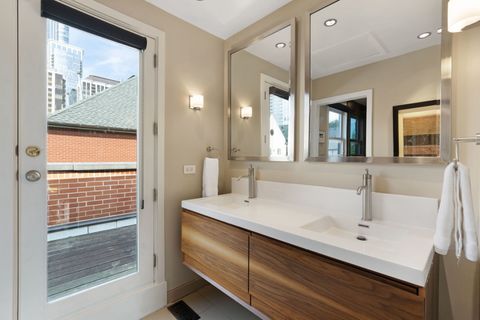 Tiny photo for 1436 S Prairie Avenue #I, Chicago, IL 60605 (MLS # 12486477)