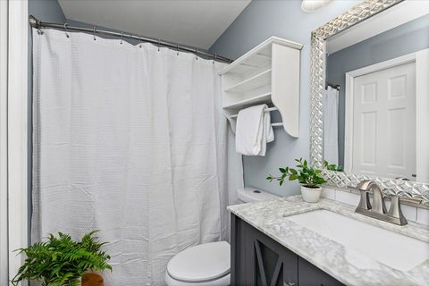 Tiny photo for 5155 Portage Lane, Gurnee, IL 60031 (MLS # 12454928)