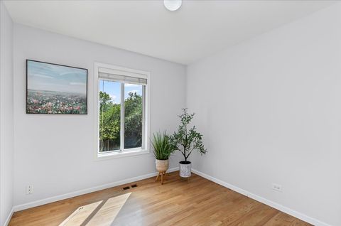 Tiny photo for 5155 Portage Lane, Gurnee, IL 60031 (MLS # 12454928)