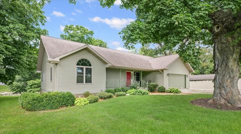 Tiny photo for 994 N County Road 1500, Camargo, IL 61919 (MLS # 12408573)