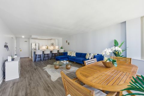 Tiny photo for 525 W HAWTHORNE Place #1104, Chicago, IL 60657 (MLS # 12507425)