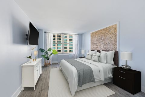 Tiny photo for 525 W HAWTHORNE Place #1104, Chicago, IL 60657 (MLS # 12507425)