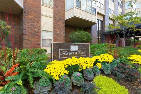 Tiny photo for 525 W HAWTHORNE Place #1104, Chicago, IL 60657 (MLS # 12507425)
