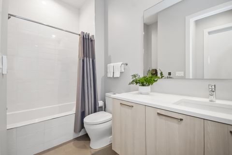 Tiny photo for 2773 N Hampden Court #401, Chicago, IL 60614 (MLS # 12491654)