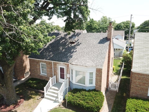 Tiny photo for 10831 S Kedzie Avenue, Chicago, IL 60655 (MLS # 12684819)