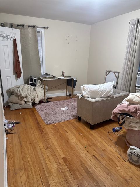 Tiny photo for 10711 S Sangamon Street, Chicago, IL 60643 (MLS # 12487401)