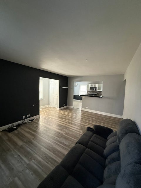 Tiny photo for 47 W Algonquin Road, Des Plaines, IL 60016 (MLS # 12696487)
