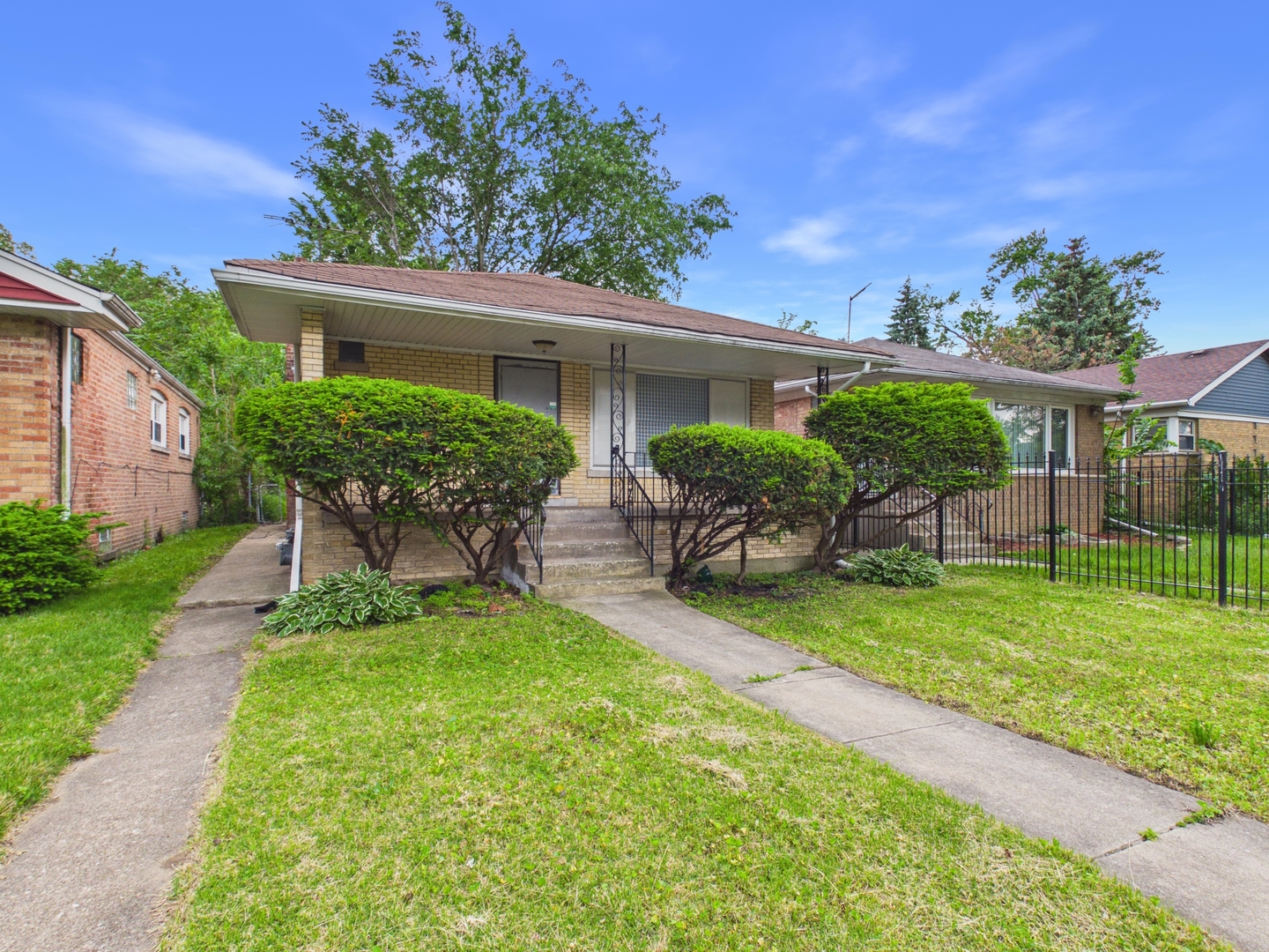 703 W 116th Street