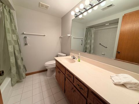 Tiny photo for 17828 Bernard Drive #1A, Orland Park, IL 60467 (MLS # 12603179)