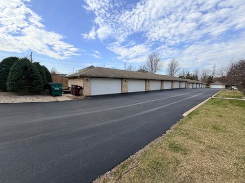 Tiny photo for 17828 Bernard Drive #1A, Orland Park, IL 60467 (MLS # 12603179)