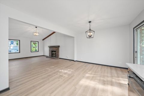 Tiny photo for 8040 Geneva Street, Woodridge, IL 60517 (MLS # 12469128)