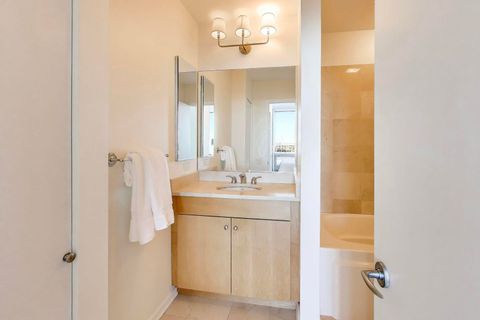 Tiny photo for 500 W SUPERIOR Street #608, Chicago, IL 60654 (MLS # 12561381)