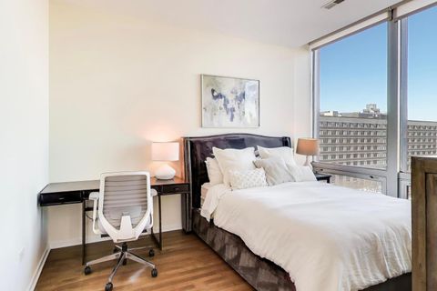 Tiny photo for 500 W SUPERIOR Street #608, Chicago, IL 60654 (MLS # 12561381)