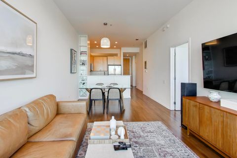 Tiny photo for 500 W SUPERIOR Street #608, Chicago, IL 60654 (MLS # 12561381)