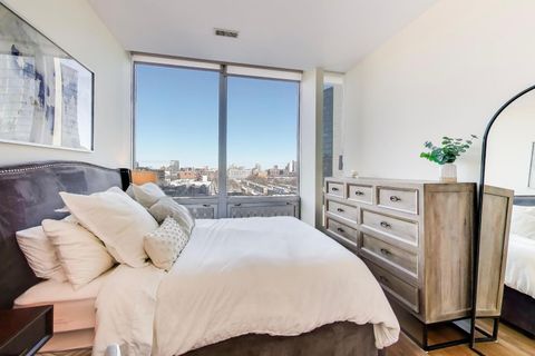 Tiny photo for 500 W SUPERIOR Street #608, Chicago, IL 60654 (MLS # 12561381)