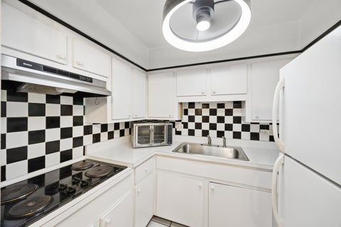 Tiny photo for 7830 W North Avenue #513, Elmwood Park, IL 60707 (MLS # 12789832)