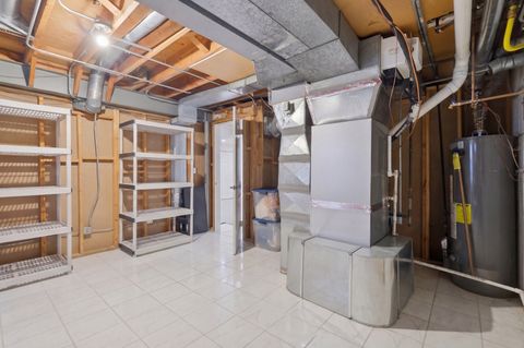 Tiny photo for 532 Lois Court, Mount Prospect, IL 60056 (MLS # 12583930)