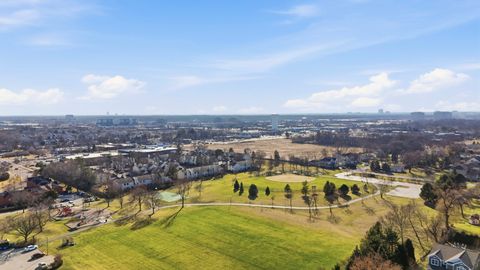 Tiny photo for 532 Lois Court, Mount Prospect, IL 60056 (MLS # 12583930)