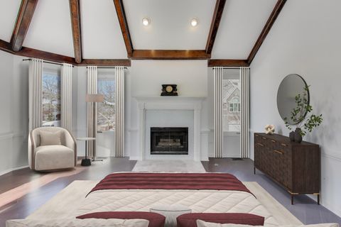 Tiny photo for 5937 N Sauganash Lane, Chicago, IL 60646 (MLS # 12559457)