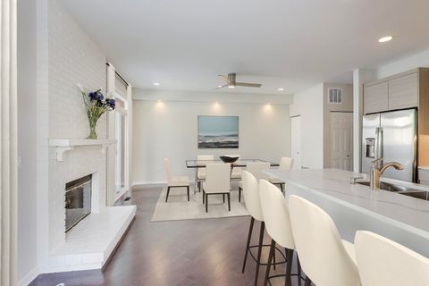 Tiny photo for 5937 N Sauganash Lane, Chicago, IL 60646 (MLS # 12559457)