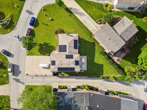 A home in Mount Prospect