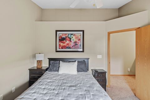 Tiny photo for 1570 Savannah Circle #A1, Davenport, IA 52807 (MLS # 12604038)