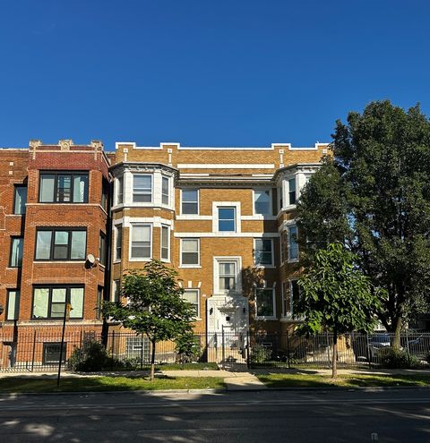 Photo of 745 S Independence Boulevard #3N, Chicago, IL 60624 (MLS # 12527435)