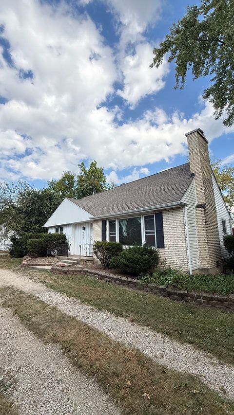 Tiny photo for 511 S Cass Avenue, Westmont, IL 60559 (MLS # 12559740)