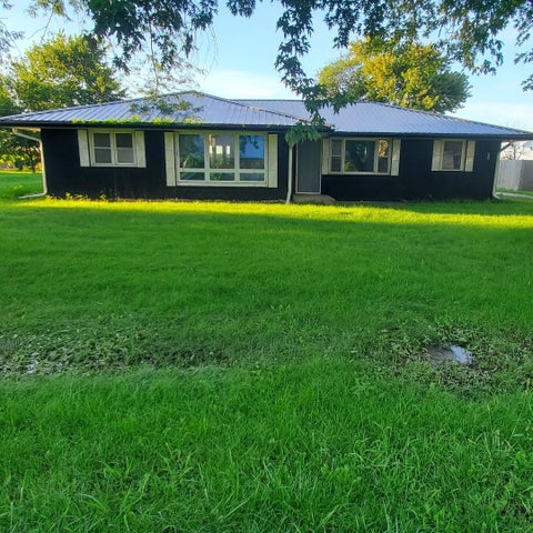 Photo of 204 3rd Street, Dewey, IL 61840 (MLS # 12737864)