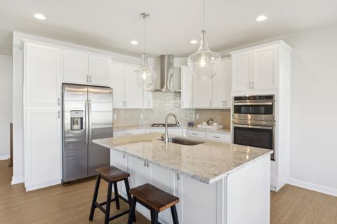 Tiny photo for 1119 Parkside Drive, Sycamore, IL 60178 (MLS # 12482081)