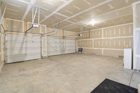 Tiny photo for 1119 Parkside Drive, Sycamore, IL 60178 (MLS # 12482081)
