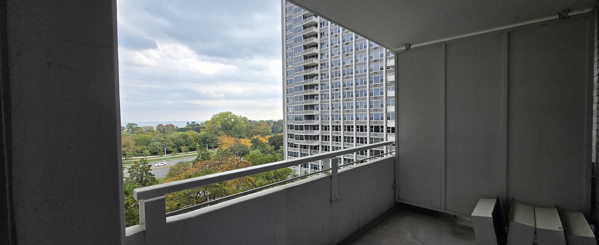 4250 N Marine Drive 827