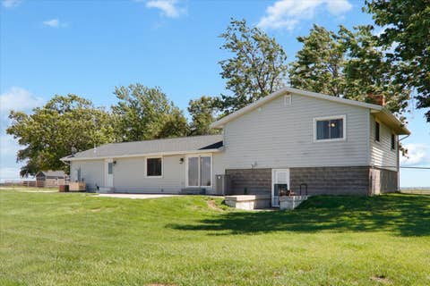 Tiny photo for 21184 ALLENTOWN Road, Pekin, IL 61554 (MLS # 12680876)