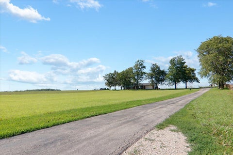 Photo of 21184 ALLENTOWN Road, Pekin, IL 61554 (MLS # 12680876)