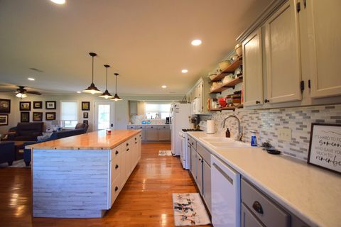 Tiny photo for 15665 N Angling Lane, Mt Vernon, IL 62864 (MLS # 12603051)