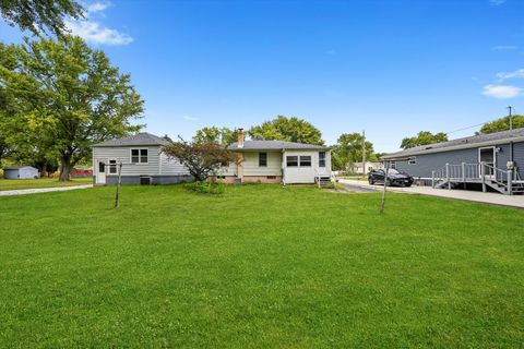 Tiny photo for 1026 Catalpa Street, Marseilles, IL 61341 (MLS # 12397506)