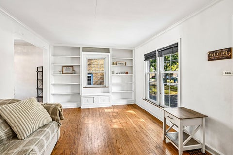Tiny photo for 1706 STOCKTON Avenue, Des Plaines, IL 60018 (MLS # 12783010)