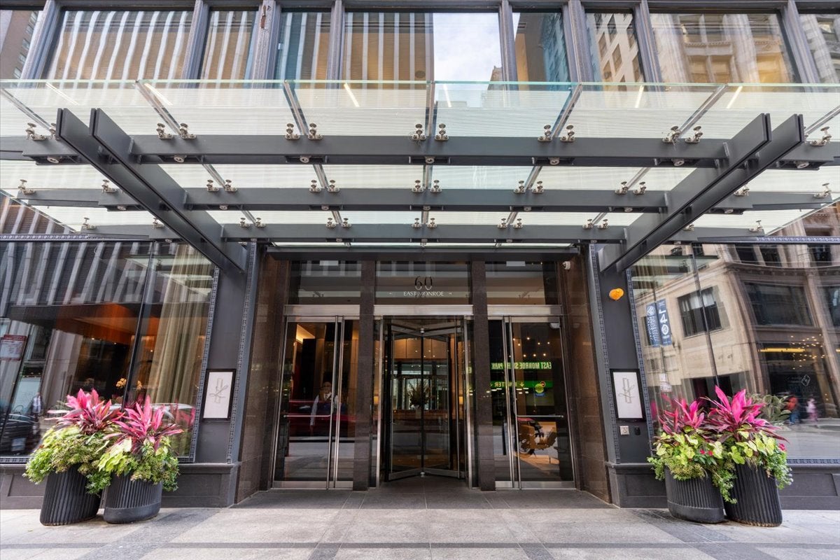 60 E Monroe Street 6102
