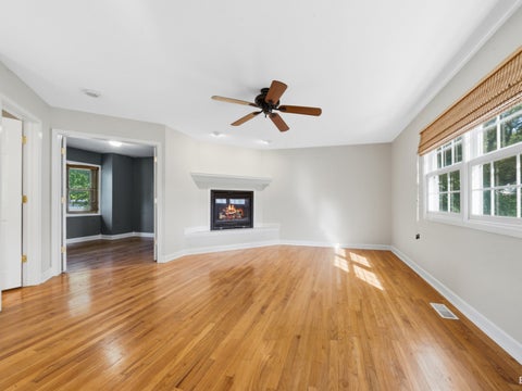 Tiny photo for 401 Division Street, St. Charles, IL 60174 (MLS # 12749593)
