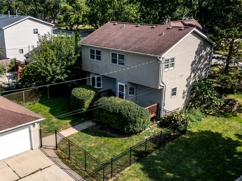 Tiny photo for 401 Division Street, St. Charles, IL 60174 (MLS # 12749593)