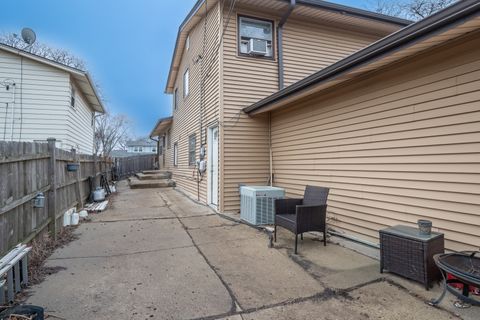 Tiny photo for 1411 S Robert Drive, Mount Prospect, IL 60056 (MLS # 12585267)