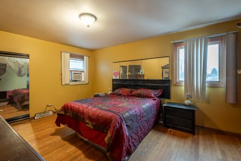 Tiny photo for 1411 S Robert Drive, Mount Prospect, IL 60056 (MLS # 12585267)