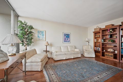 Tiny photo for Chicago, IL 60657 (MLS # 12513949)
