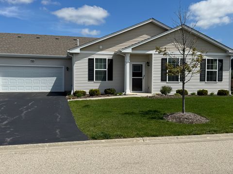 1024 Crestview Lane Pingree Grove IL 60140